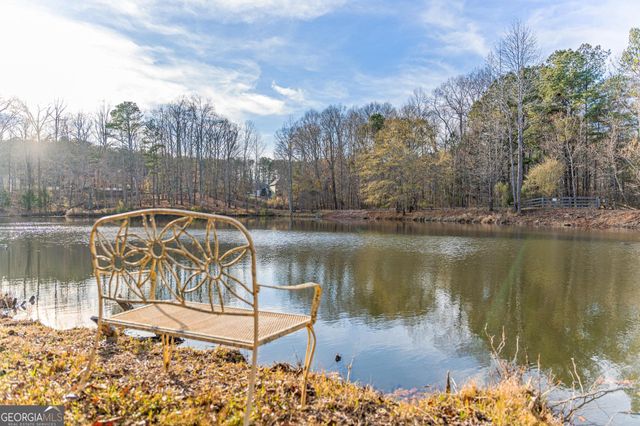 117 Martins Pond Road, Newnan, GA 30263