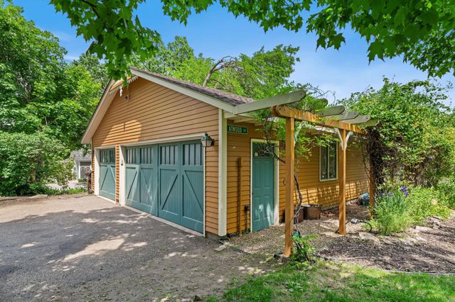 718 Vermillion Street, Hastings, MN 55033