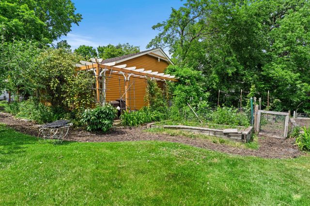 718 Vermillion Street, Hastings, MN 55033