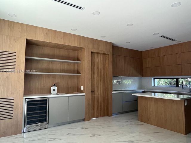 1700 NE 18th St 0, Fort Lauderdale, FL 33305