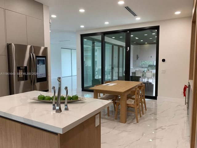 1700 NE 18th St 0, Fort Lauderdale, FL 33305