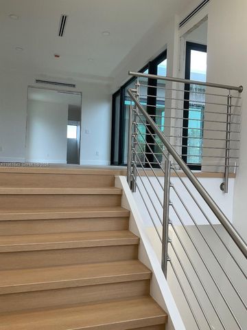 1700 NE 18th St 0, Fort Lauderdale, FL 33305