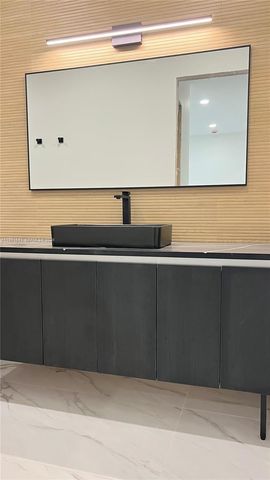 1700 NE 18th St 0, Fort Lauderdale, FL 33305