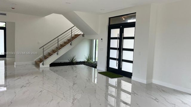 1700 NE 18th St 0, Fort Lauderdale, FL 33305