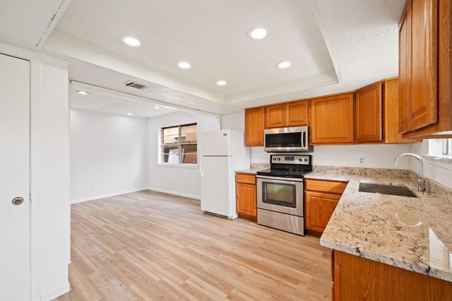 13910 New Village Lane, Sugar Land, TX 77498