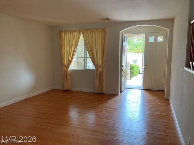 7949 Mosaic Harbor Avenue, Las Vegas, NV 89117