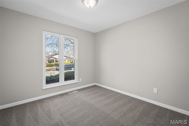 3906 Argonne Forest Drive, Florissant, MO 63034