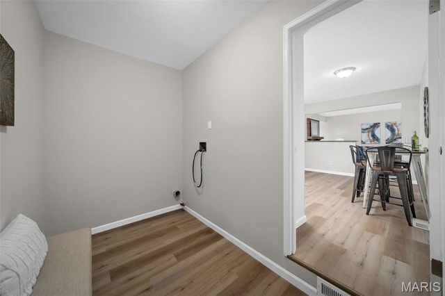 3906 Argonne Forest Drive, Florissant, MO 63034