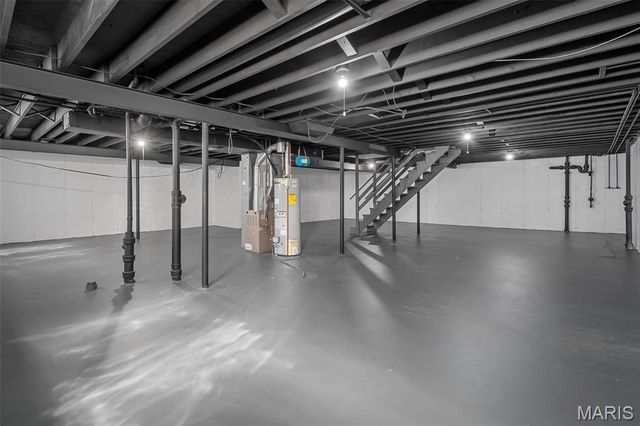 3906 Argonne Forest Drive, Florissant, MO 63034