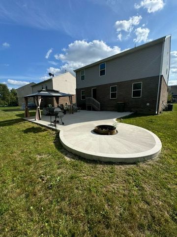 16913 ABERDEEN Drive, Romulus, MI 48174