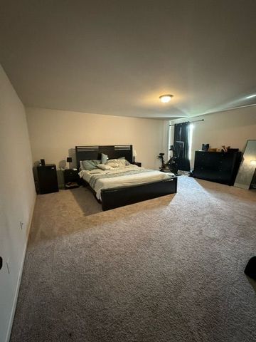 16913 ABERDEEN Drive, Romulus, MI 48174