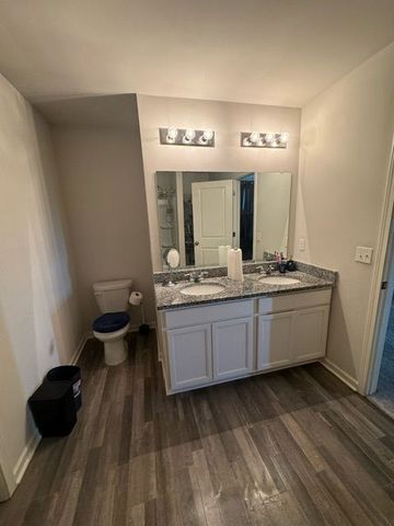 16913 ABERDEEN Drive, Romulus, MI 48174