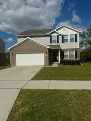 16913 ABERDEEN Drive, Romulus, MI 48174