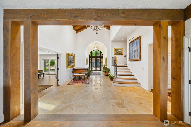 4002 Oakes Avenue, Anacortes, WA 98221