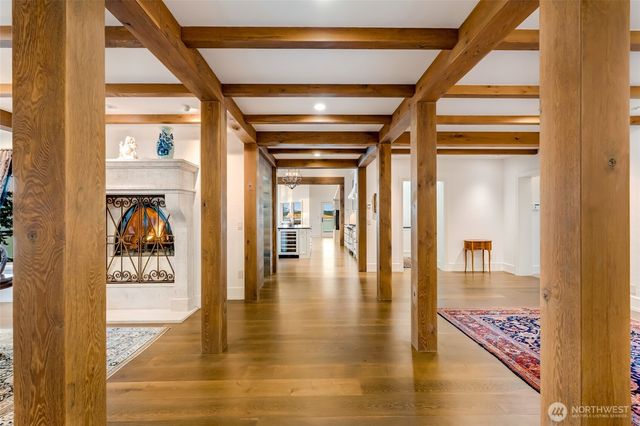 4002 Oakes Avenue, Anacortes, WA 98221