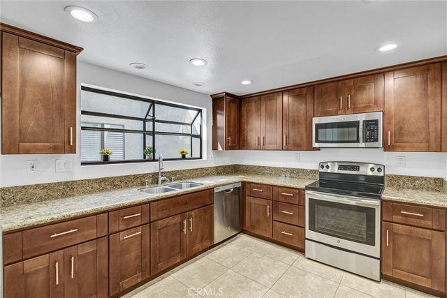 15 Grenache, Irvine, CA 92614
