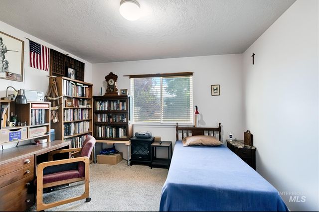541 E Great Bear St, Kuna, ID 83634