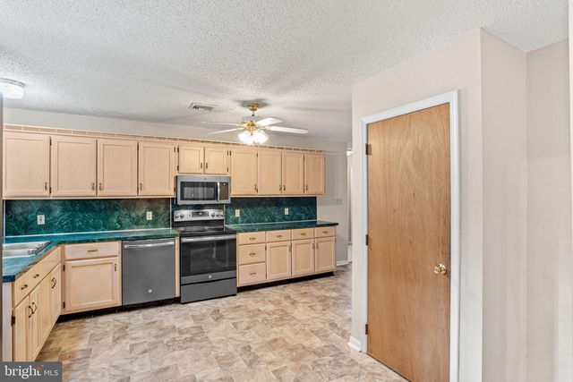 451 BOYER ST, Halifax, PA 17032