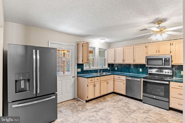 451 BOYER ST, Halifax, PA 17032