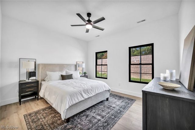 6760 Benedict Drive, Middleburg Heights, OH 44130