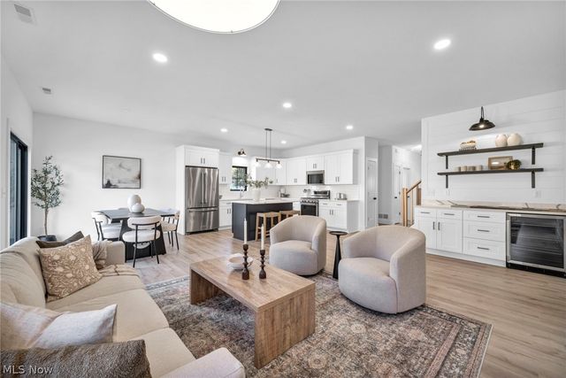 6760 Benedict Drive, Middleburg Heights, OH 44130