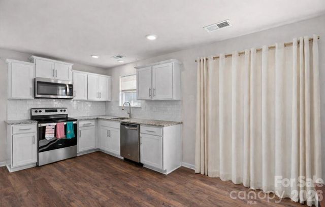 42 Benedict Lane, Weaverville, NC 28787