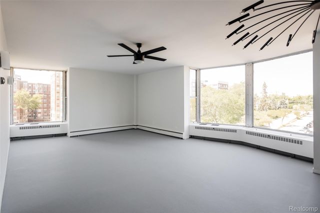 8200 E Jefferson 503, Detroit, MI 48214