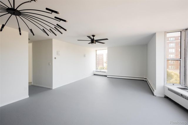 8200 E Jefferson 503, Detroit, MI 48214