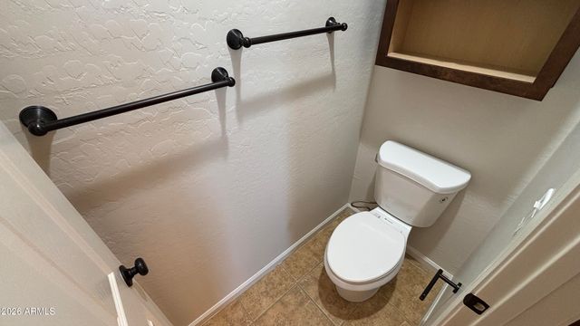 42424 N GAVILAN PEAK Parkway 2104, Anthem, AZ 85086