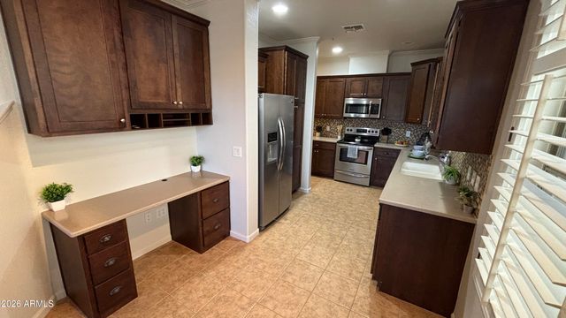 42424 N GAVILAN PEAK Parkway 2104, Anthem, AZ 85086