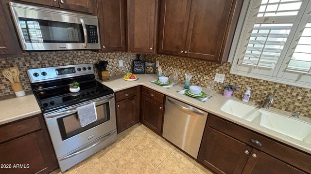 42424 N GAVILAN PEAK Parkway 2104, Anthem, AZ 85086