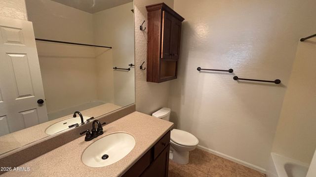 42424 N GAVILAN PEAK Parkway 2104, Anthem, AZ 85086