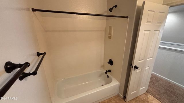 42424 N GAVILAN PEAK Parkway 2104, Anthem, AZ 85086