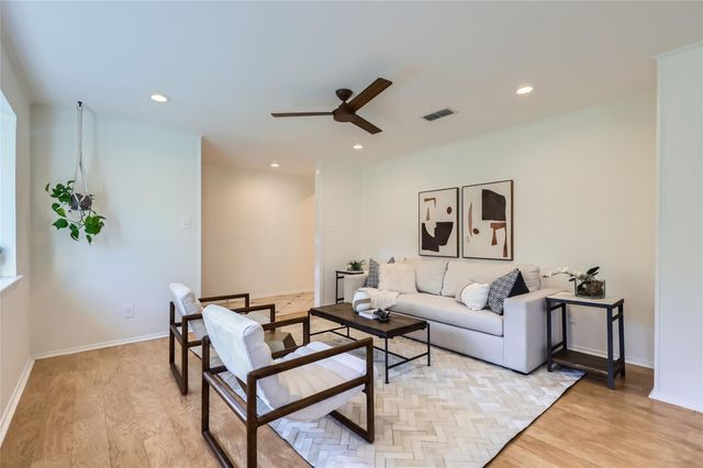 1002 Wisteria CIR, Austin, TX 78753
