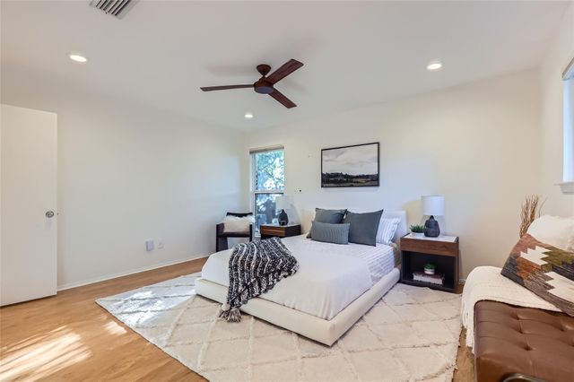 1002 Wisteria CIR, Austin, TX 78753