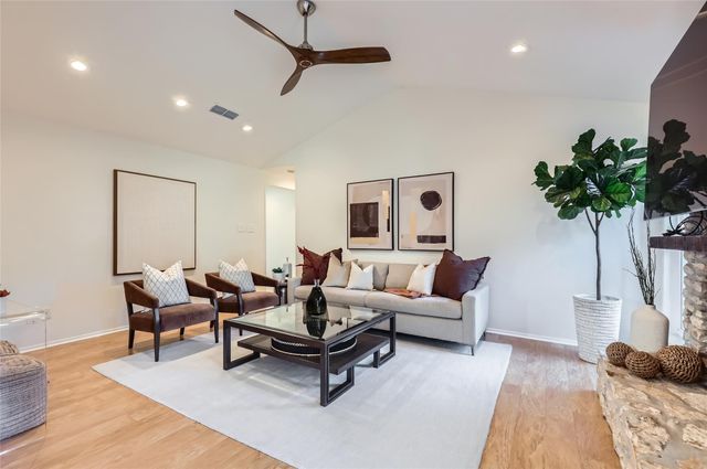 1002 Wisteria CIR, Austin, TX 78753