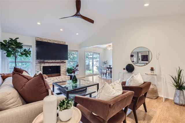 1002 Wisteria CIR, Austin, TX 78753