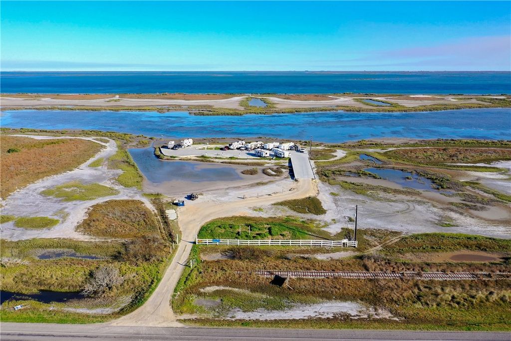 2707 Highway 35 N, Aransas Pass, TX 78336 — photo 2
