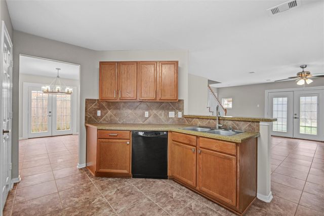 8022 Saffron Lane, Baytown, TX 77521