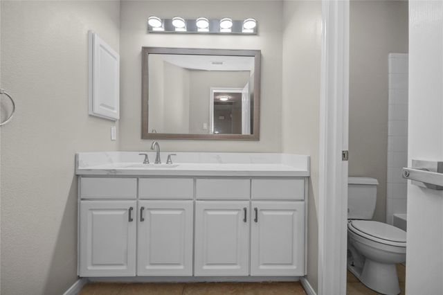 8022 Saffron Lane, Baytown, TX 77521