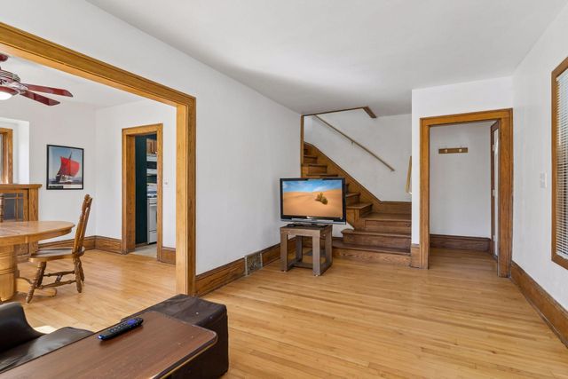 221 E 48th Street, Minneapolis, MN 55419