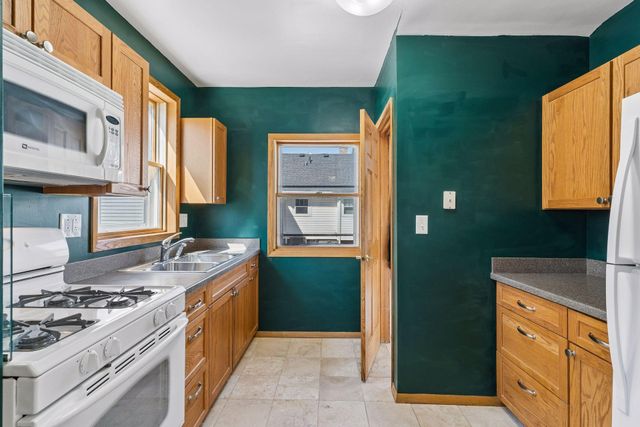 221 E 48th Street, Minneapolis, MN 55419