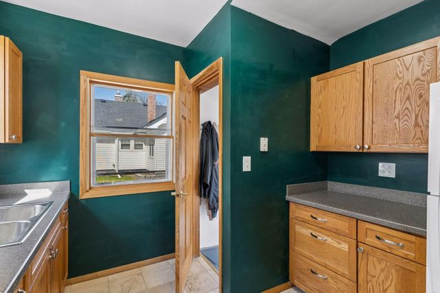 221 E 48th Street, Minneapolis, MN 55419