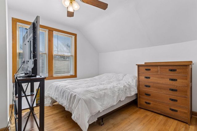 221 E 48th Street, Minneapolis, MN 55419