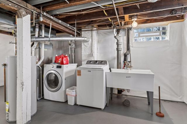 221 E 48th Street, Minneapolis, MN 55419