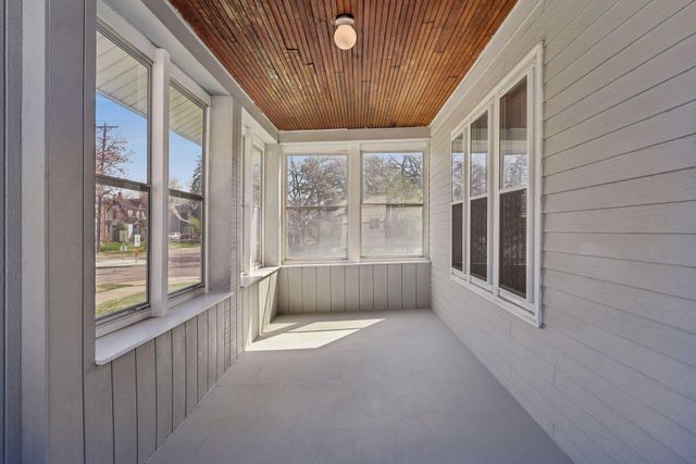 221 E 48th Street, Minneapolis, MN 55419