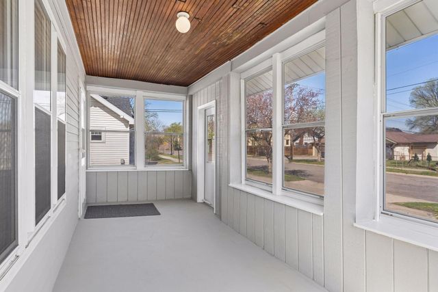 221 E 48th Street, Minneapolis, MN 55419