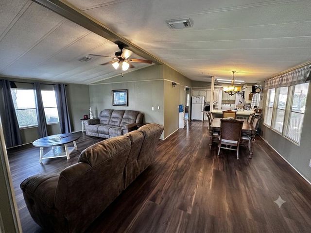 7882 SE PARADISE Drive, Stuart, FL 34997