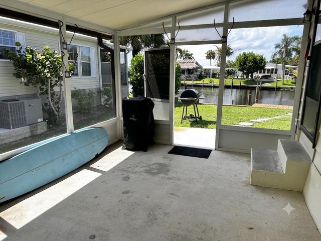 7882 SE PARADISE Drive, Stuart, FL 34997