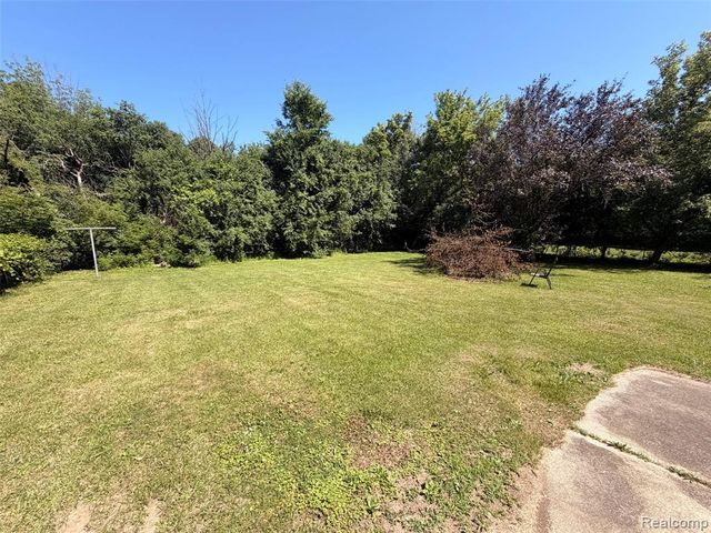 3110 N Jennings Road, Flint, MI 48504